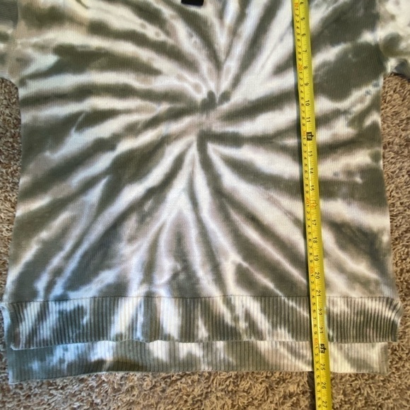 DESIGN History Sweater Tie Dyed Green Size Large Long Sleeves Ribbed Trim - Picture 4 of 7